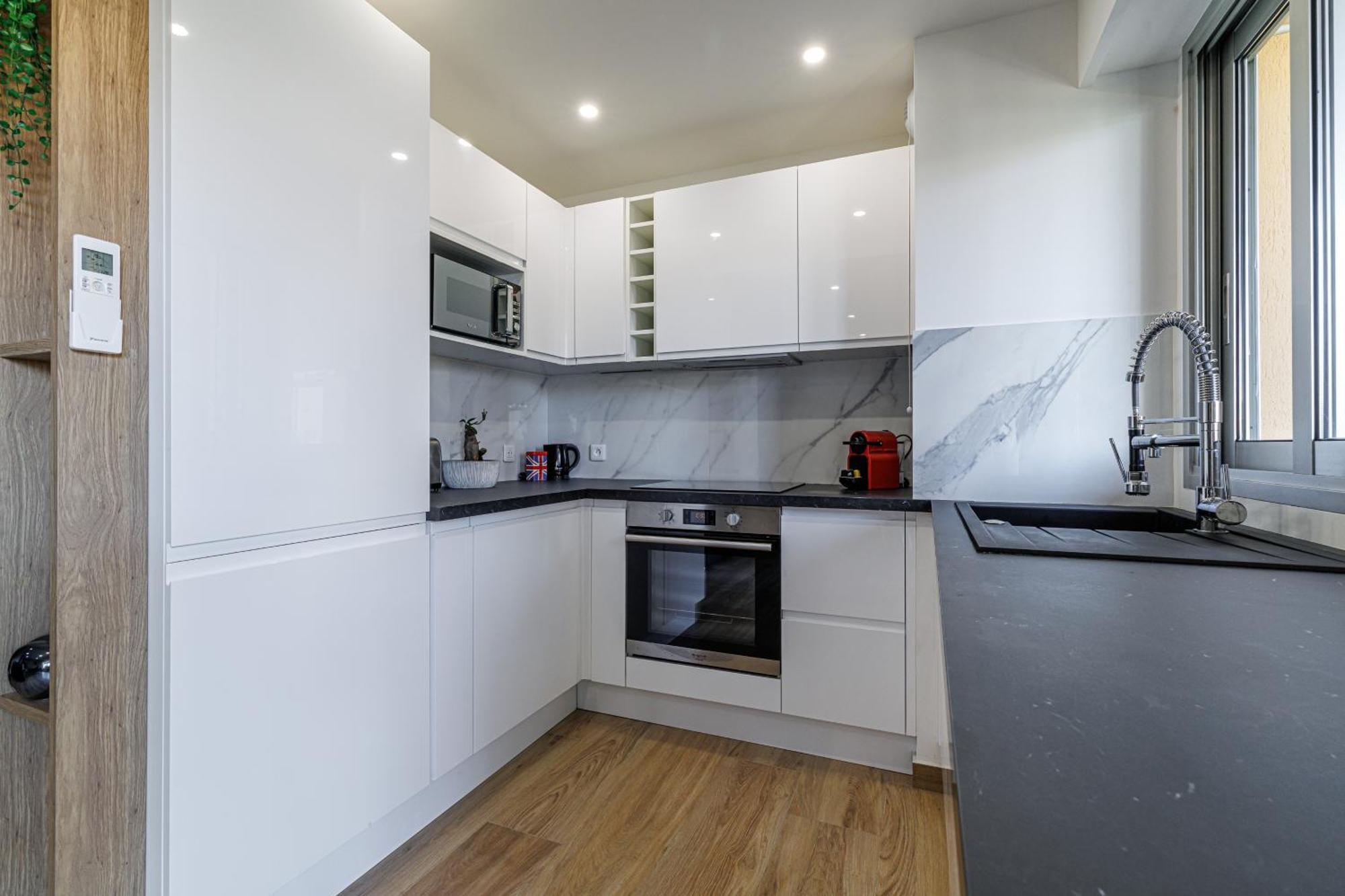 Le Mediterranee-centre-climatisation Appartement