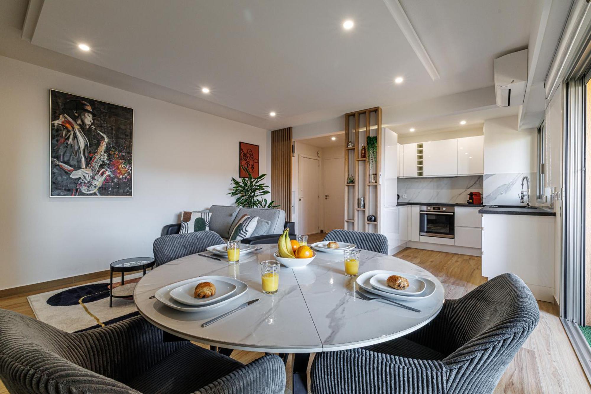 Appartement Le Mediterranee-centre-climatisation Menton